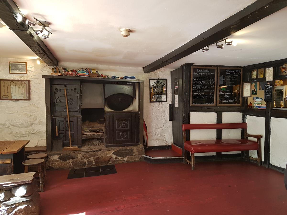 The Old Dungeon Ghyll Hotel Грейт-Лангдейл Экстерьер фото